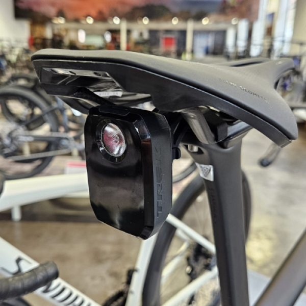 Add3D PARTS Soporte LUZ TRASERA TREK CARBACK RADAR (Rail ovalado CARBONO)