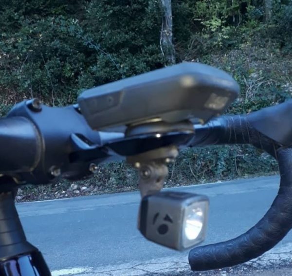 Soporte Luz delantera Bontrager ION 200 RT (Soporte GPS ROVAL) - Imagen 2